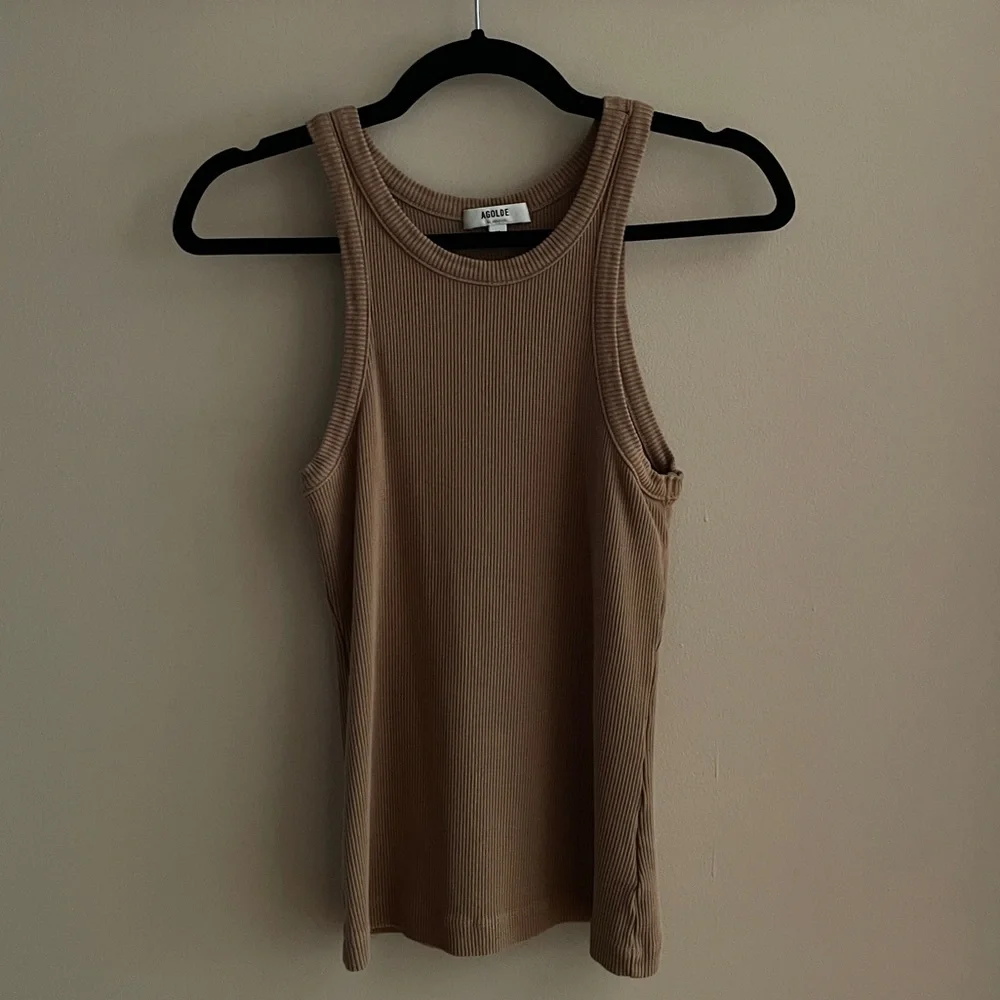 AGOLDE Ribbed Scoop Armhole Tank - Picture 2 of 5